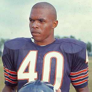 The Register  Football Hall of Famer, Central alum Gale Sayers